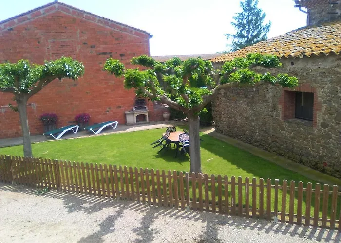 Rural Mas Pareta Agroturismo